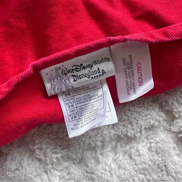 Walt Disney World Disneyland Resort | Red and Black Mickey Mouse Cooking Apron - Picture 7 of 10